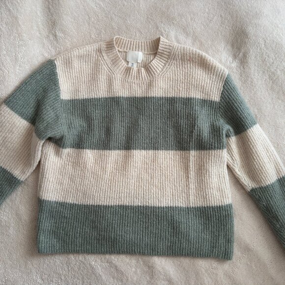 H&M Cozy Ribbed Stripe Sweater - Picture 4 of 7